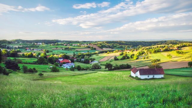 Tretja številka novičnika: Biodiverziteta in kulturna krajina